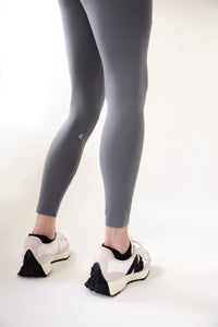 "I Am Strong" Legging