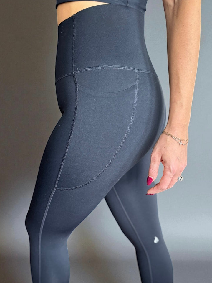 I am stronger leggings